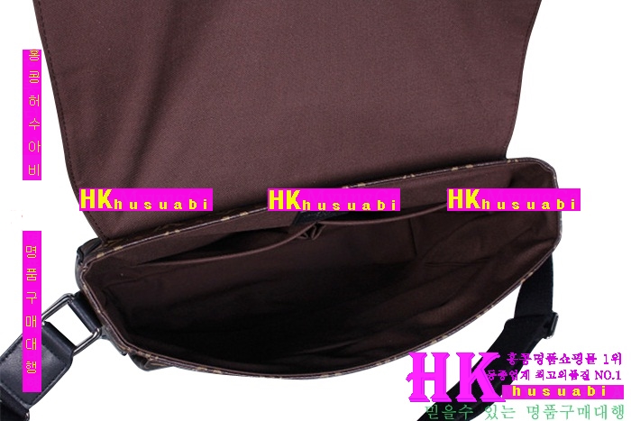 2016�Ż� ���̺��� ũ�ν��� M94163-1