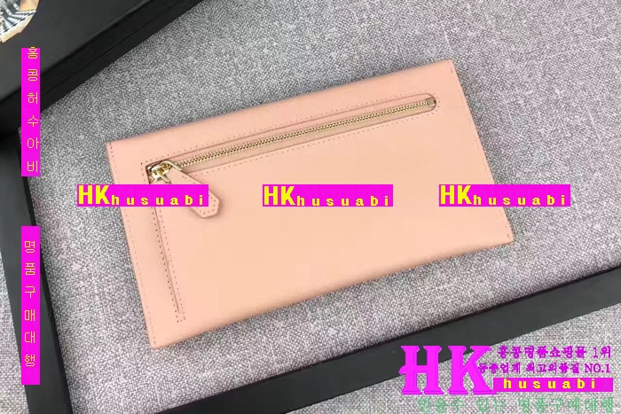 NEW ����� �Ż� �α� ���� ���ǾƳ� Ŭ��ġ��  PA170429-60