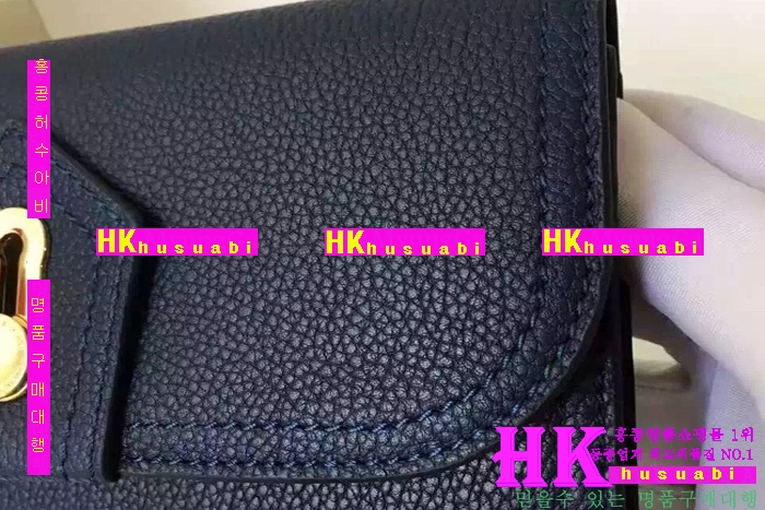 ������ ������ ������ BU41030-04