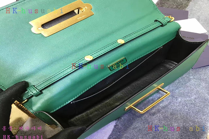 NEW �����  �Ż� ī�̿� ���ǾƳ� ���� Ŭ���� 1BF048-1