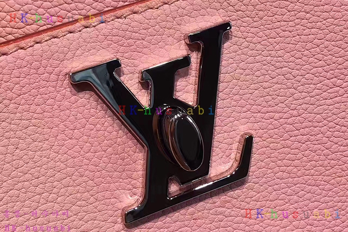 NEW 17S/S ���̺��� ���Ѷ�Ÿ ����� M54569-1