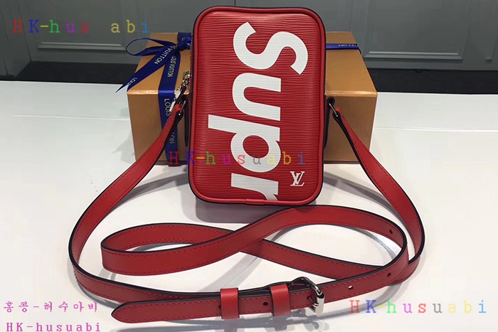 �ڹ̷��ޡ� 2017F/W ���̺��� ������ �ٴ��� ũ�ν��� LV M53434 