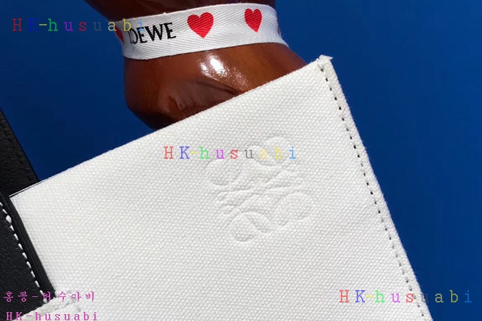 �ڹ̷��� �ڷο��� ������ ��Ʈ�� LW64452