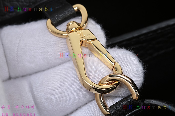 �ڹ̷��ޡ� ���̺��� īǪ�� BB M54311