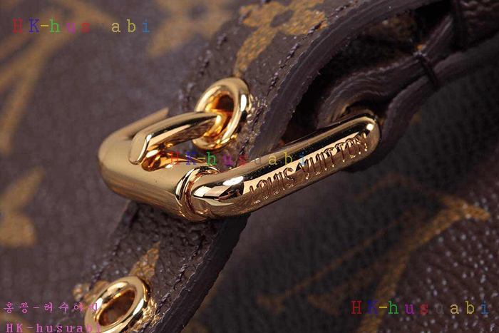 �ڹ̷��ޡڷ��̺��� ��Ƽ��   M40781