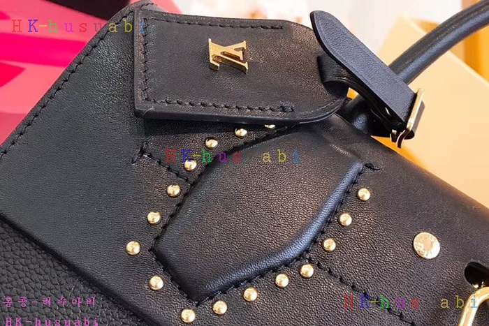 �ڹ̷��ޡ� ���̺��� ��Ƽ��Ƽ�� ��Ʈ�� M54925-4