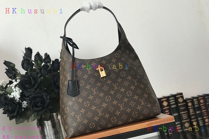 �ڹ̷��ޡڷ��̺��� �ö�� ȣ���� M43545