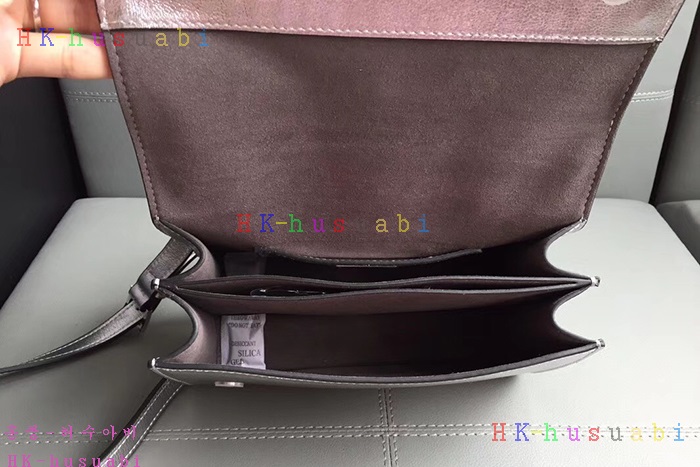 �ڹ̷��ޡ� �̿�̿� ����� �����  MU 5BH609