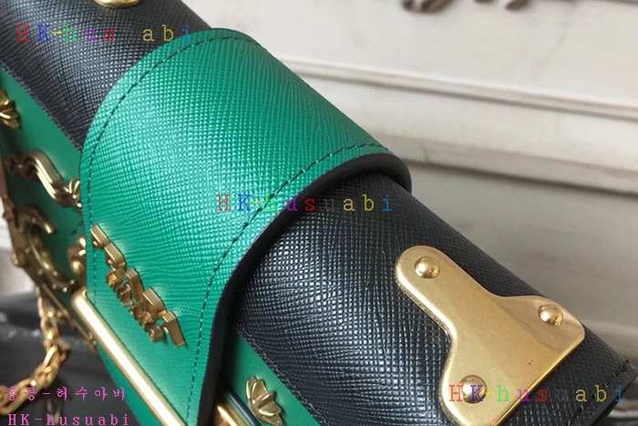 �ڹ̷��ޡ� ����� ī�̿�  ����� PR 1BH018-2