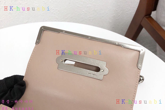 �ڹ̷��ޡ� ����� ���� ī�̿�  ����� PR 1BH108-2