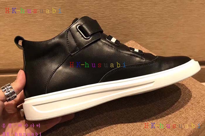 NEW 2018SS ���̺��� ������ ����Ŀ�� LV778414