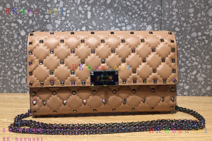 �ڹ̷��ޡ� �߷�Ƽ�� �����͵� ü�ι�  V 0137-10