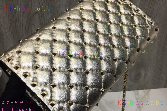 �ڹ̷��ޡ� �߷�Ƽ�� �����͵� ü�ι�  V 0137-4