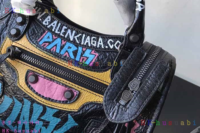 �ڹ̷��ޡ� �߷��þư� �̴� ��Ƽ�� BL 693S