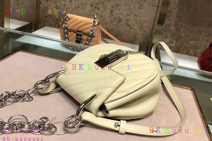 �ڹ̷��ޡ�2018SS ���ο� ������� �̴� ũ�ν��� CL 45540-2