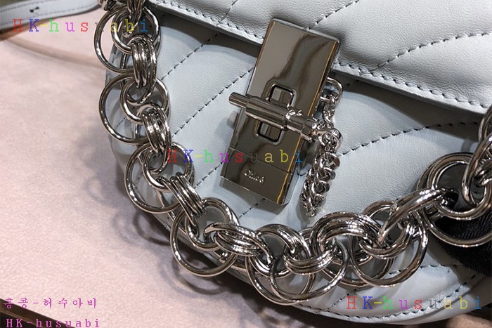 �ڹ̷��ޡ�2018SS ���ο� ������� �̴� ũ�ν��� CL 45540-3