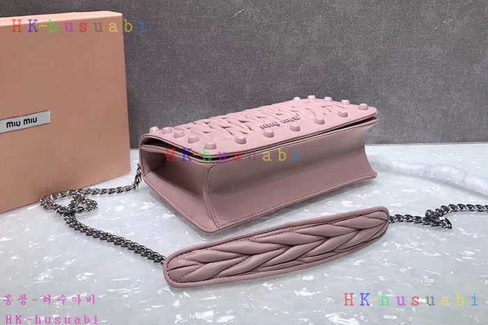 �ڹ̷��ޡ� �̿�̿� ���׶� �����  MM 5BD086