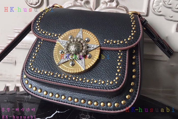 �ڹ̷��ޡ� �̿�̿� ��Ÿ��Ŭ ����� MM 5BD030