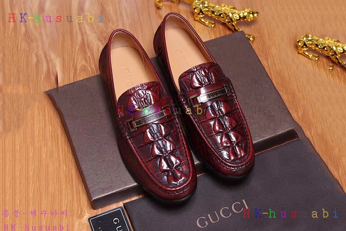 NEW   Ź G81028