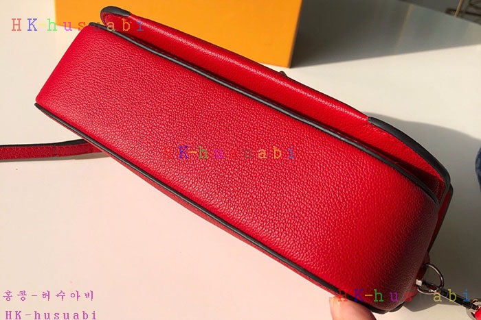 �ڹ̷��ޡ� ���̺��� ���� ����� M51682