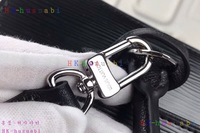 �ڹ̷��ޡڷ��̺��� ���� �ٴ� ��Ʈ�� M51239-4