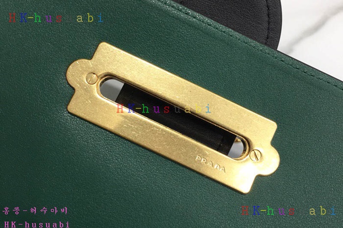 �ڹ̷��ޡ� ����� ī�̿� ���� ��Ʈ�� P 1BL004#-6