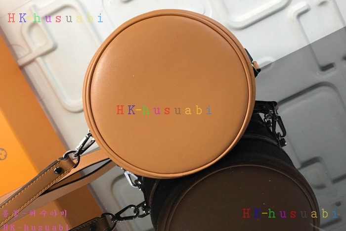 �ڹ̷��ޡ� ���̺��� ������ M52276