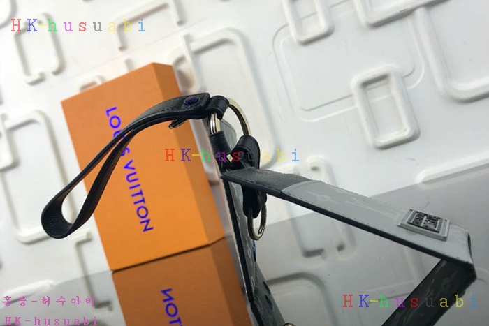 �ڹ̷��ޡ� ���̺��� ���� Ŭ��ġ M6046