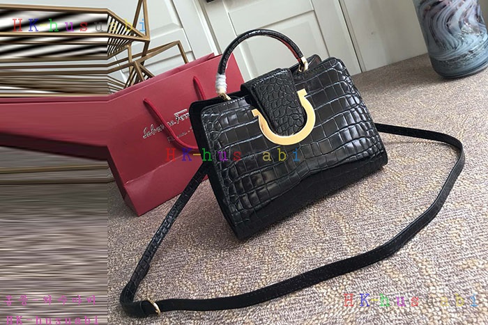 �ڹ̷��ޡ� �䷹���� THEA ��Ʈ��  P 21G596-3