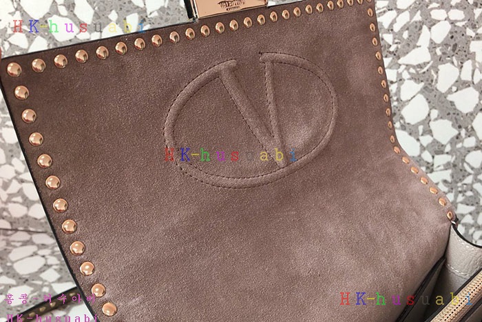 �ڹ̷��ޡ� �߷�Ƽ�� �����ٴ� ��Ʈ�� 0044#-4