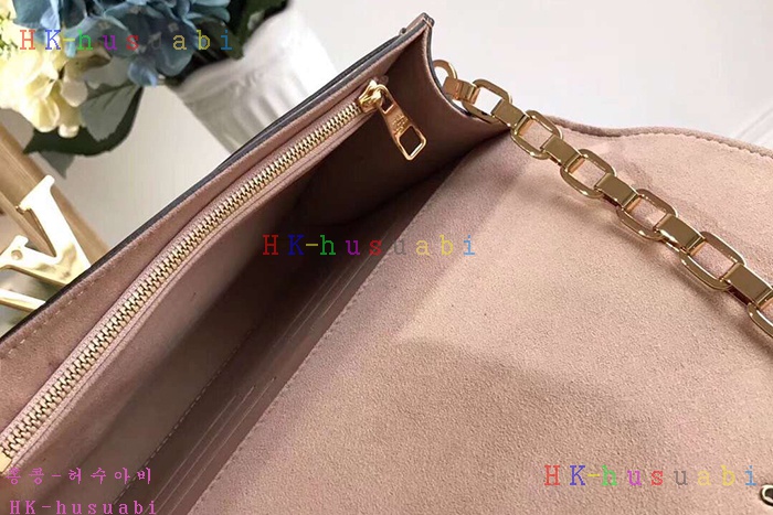 �ڹ̷��ޡ� ���̺��� ü�� ������ M94336-2