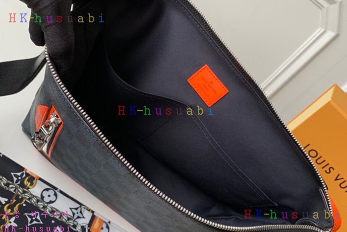 �ڹ̷��ޡ� ���̺��� ��Ŀ���� �޽��� PM N40159