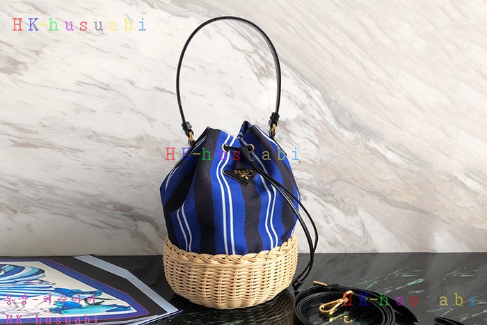 �ڹ̷��ޡ� ����� ��Ŀ �� ĵ���� ��� �� P 1BH115-4