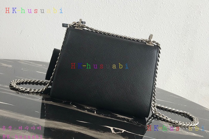 �ڹ̷��ޡ� ����� ���ũ�� ���ǾƳ� ���� �� P 1BD127