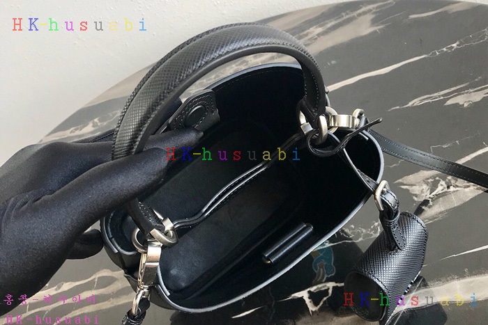 �ڹ̷��ޡ� ����� �κ��� ���� ���ǾƳ� �� P 1BA217-3 (2�÷� )