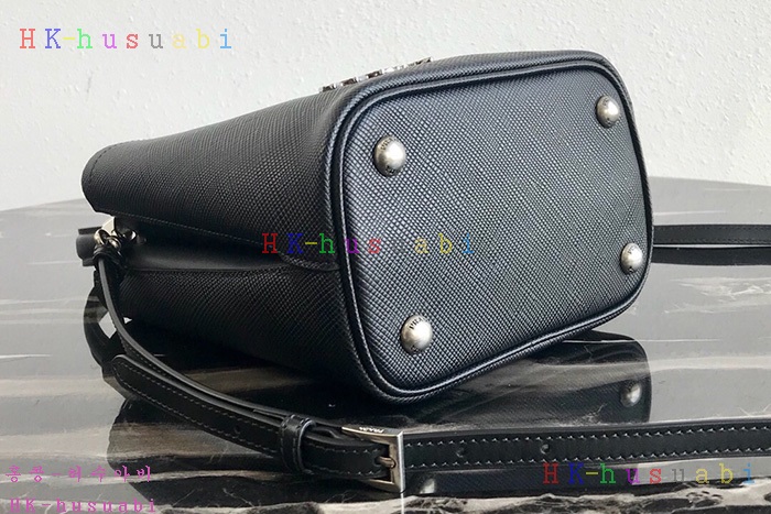 �ڹ̷��ޡ� ����� �κ��� ���� ���ǾƳ� �� P 1BA217-3 (2�÷� )