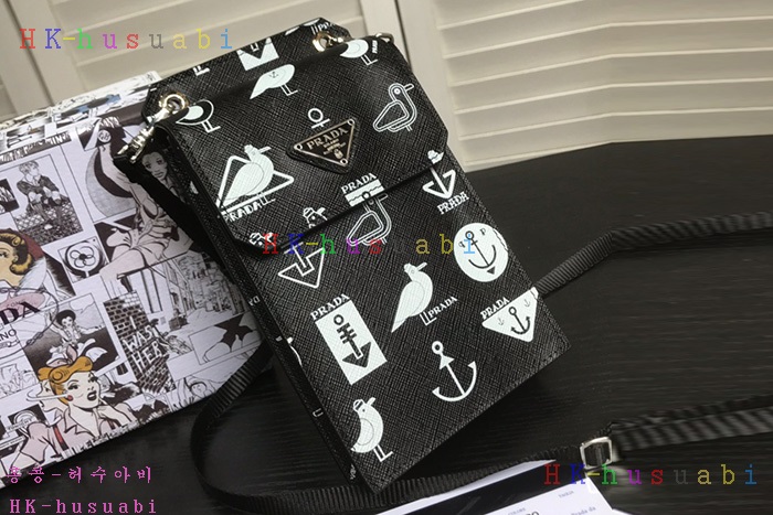 �ڹ̷��ޡ� ����� ���ǾƳ� ���� �޴��� ���̽� P 2ZH068