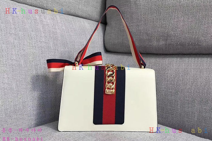 �ڹ̷��ޡ� ���� �Ǻ� ���� ����� GU421882