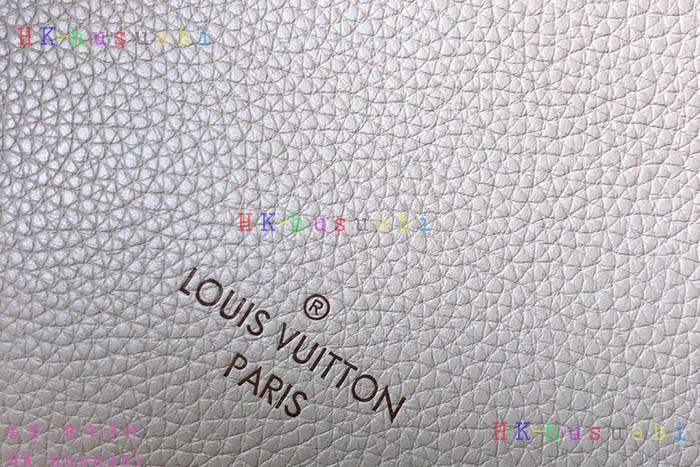 ڹ̷ޡ ̺ Ͽ޾ ũνٵ Ʈ LV M55031