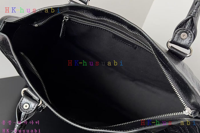 �ڹ̷��ޡڹ߷��þư� �� ��Ƽ �̵��  555501