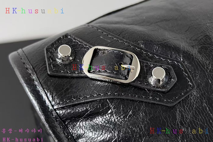 �ڹ̷��ޡڹ߷��þư� �� ��Ƽ �̵��  555501