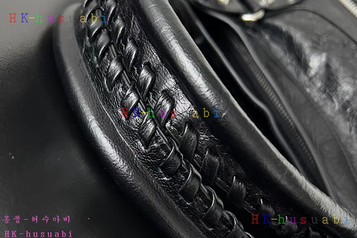 �ڹ̷��ޡڹ߷��þư� �� ��Ƽ �̵��  555501